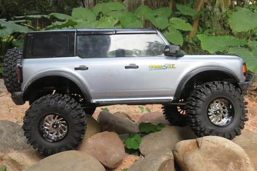 2.2 Beadlock Wheels and Tires Set, 124mm Tall 2.2 Mud Slingers Tires & Adjustable Offset 2.2 Wheels Rims for 1/10 RC Crawler Everest 10 SCX10 Capra Wraith Upgrades,HS701583 - color: Black & Silver