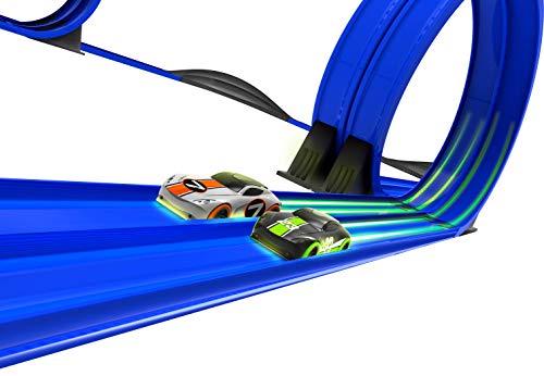 2.4 GHz Radio Control Remote Slot-Less, Cordless Racing Super Loop Speedway Track Set with Two Cars