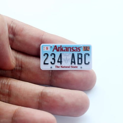 Custom US 50 States RC Car License Plate Compatible with Scale Model Car 1/8 1/10 1/12 1/14 1/16 1/18 1/24 2Pieces