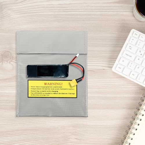 Garneck Fireproof Lipo Battery Safety Bag for Charging and Storage, Sturdy Fireproof Fiber Material, Compact Silver Protective Pouch 23x18cm for Rc Battery Home Use