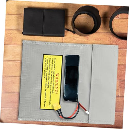 Sewroro Lipo Battery Fireproof Bag Rc Battery Safety Charge Pouch Fire-Resistant Storage Sack for Charging and Storing Lipo Packs Protects Workshop Home and Family 9.05X7.08In