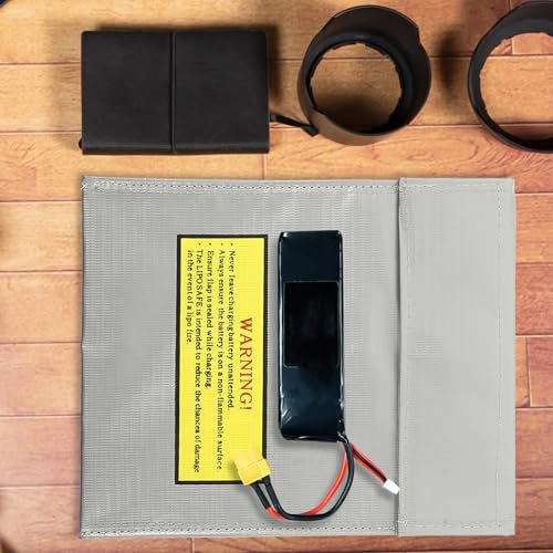 Garneck Fireproof Lipo Battery Safety Bag for Charging and Storage, Sturdy Fireproof Fiber Material, Compact Silver Protective Pouch 23x18cm for Rc Battery Home Use