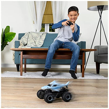 Monster Jam 6047110 Official Megalodon Remote Control Monster Truck, 1:24 Scale, 2.4 GHz, for Ages 4 and Up | Remote Control Truck Toy, Durable Construction, Authentic Design, Easy to Use Remote, Pretend Play Gifts for Kids Ages 4+ - style: Megalodon