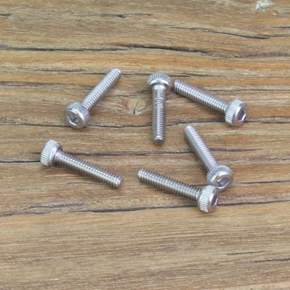 105 Pieces M2.5 x 10mm Socket Head Cap Screws, Thread Pitch 0.45mm, Sutemribor M2.5 Screws, 304 Stainless Steel, Fully Threaded, Silver - size: M2.5 x 10mm, style: Socket Head