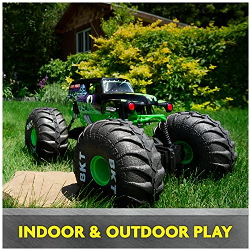 Monster Jam, Official Mega Grave Digger All-Terrain Remote Control Monster Truck with Lights, 1:6 Scale, Kids Toys for Boys and Girls Ages 4-6+ - color: Mega Grave Digger (V1)